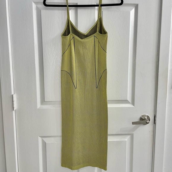 NWT Zara Seamless Jacqaurd Midi Dress Green XS-S - Picture 6 of 7
